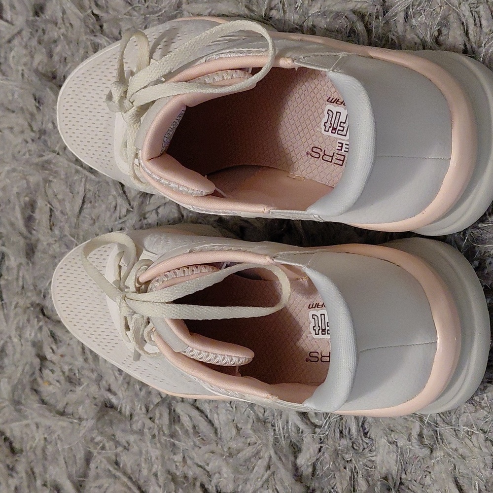 Skechers Women's Cream and Pink Sneakers - Picture 5 of 9